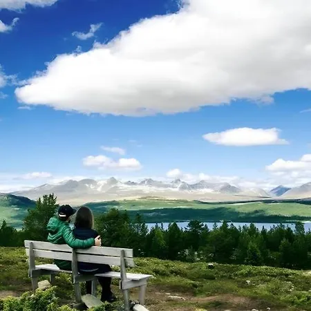 Rondablikk Fjellstasjon 3*