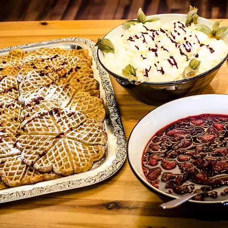 Rondablikk Fjellstasjon 3* Kvam (Oppland)