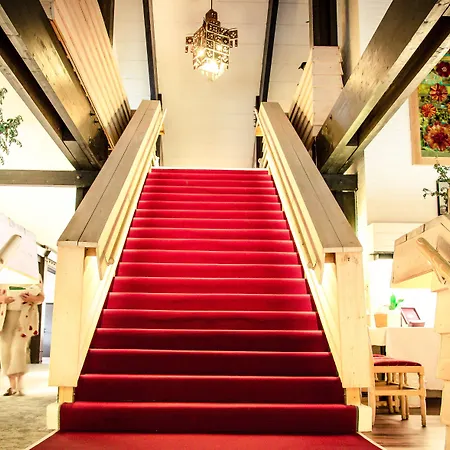 Rondablikk Hotel Kvam (Oppland)